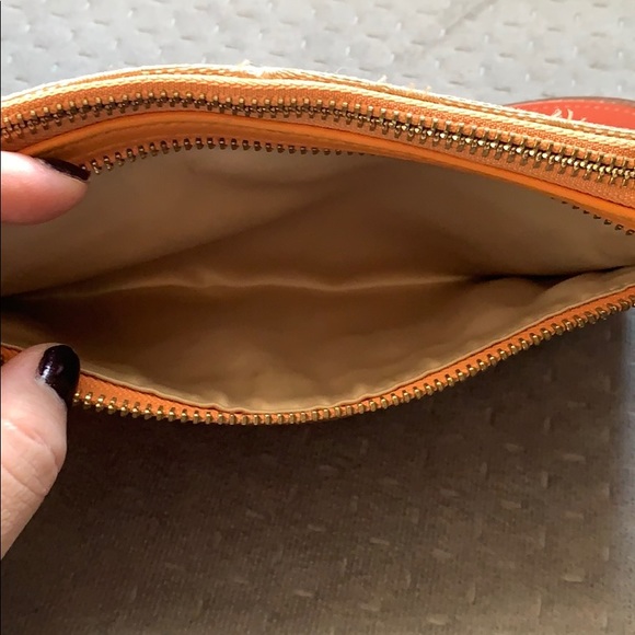 Coach wristlet - Picture 5 of 6